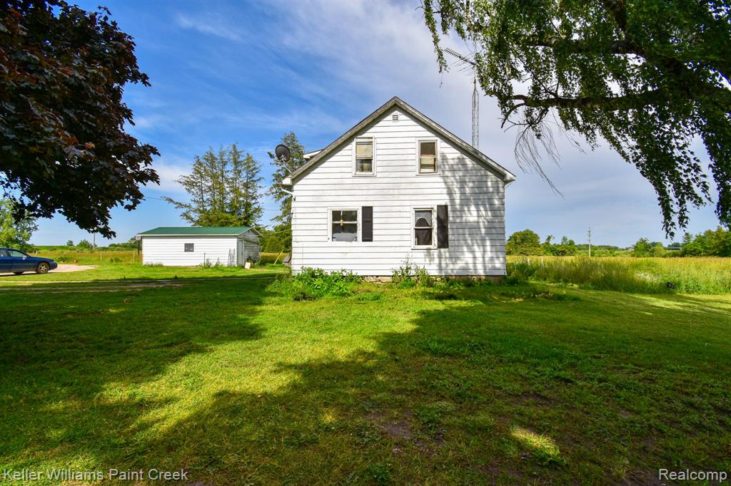 2842 Rangeline Road Deckerville, MI 48427 - Photo 3 of 25
