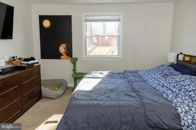 $2,442 | 5317 Macwood Drive, Woodbridge, VA 22193