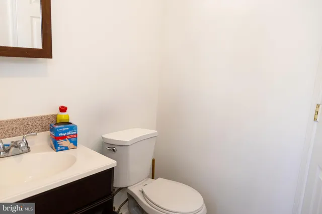 $2,442 | 5317 Macwood Drive, Woodbridge, VA 22193