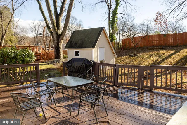 $2,442 | 5317 Macwood Drive, Woodbridge, VA 22193