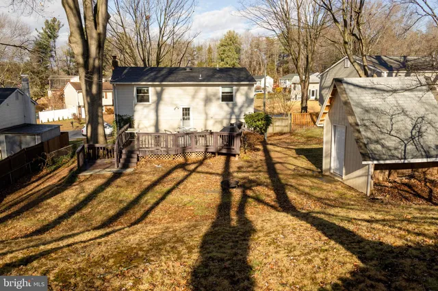 $2,442 | 5317 Macwood Drive, Woodbridge, VA 22193