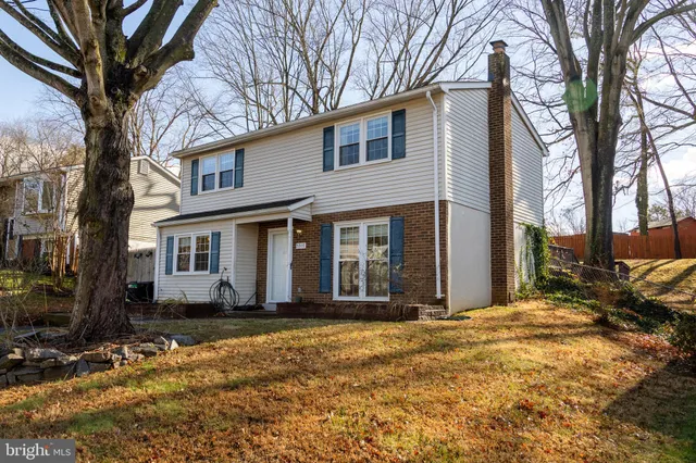 $2,442 | 5317 Macwood Drive, Woodbridge, VA 22193