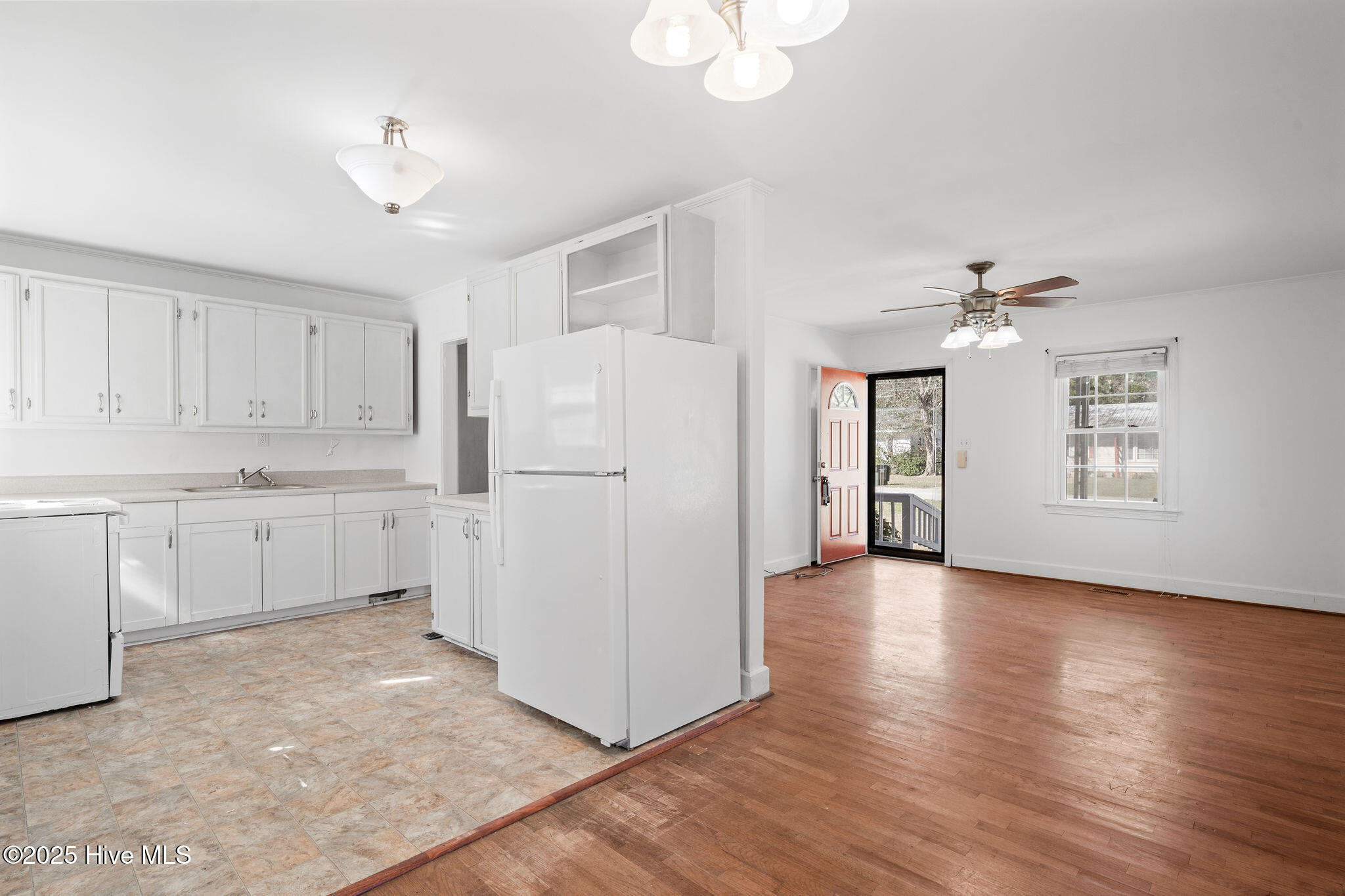 217 Stevens Street Wallace, NC 28466 - Photo 10 of 29 217stevens9