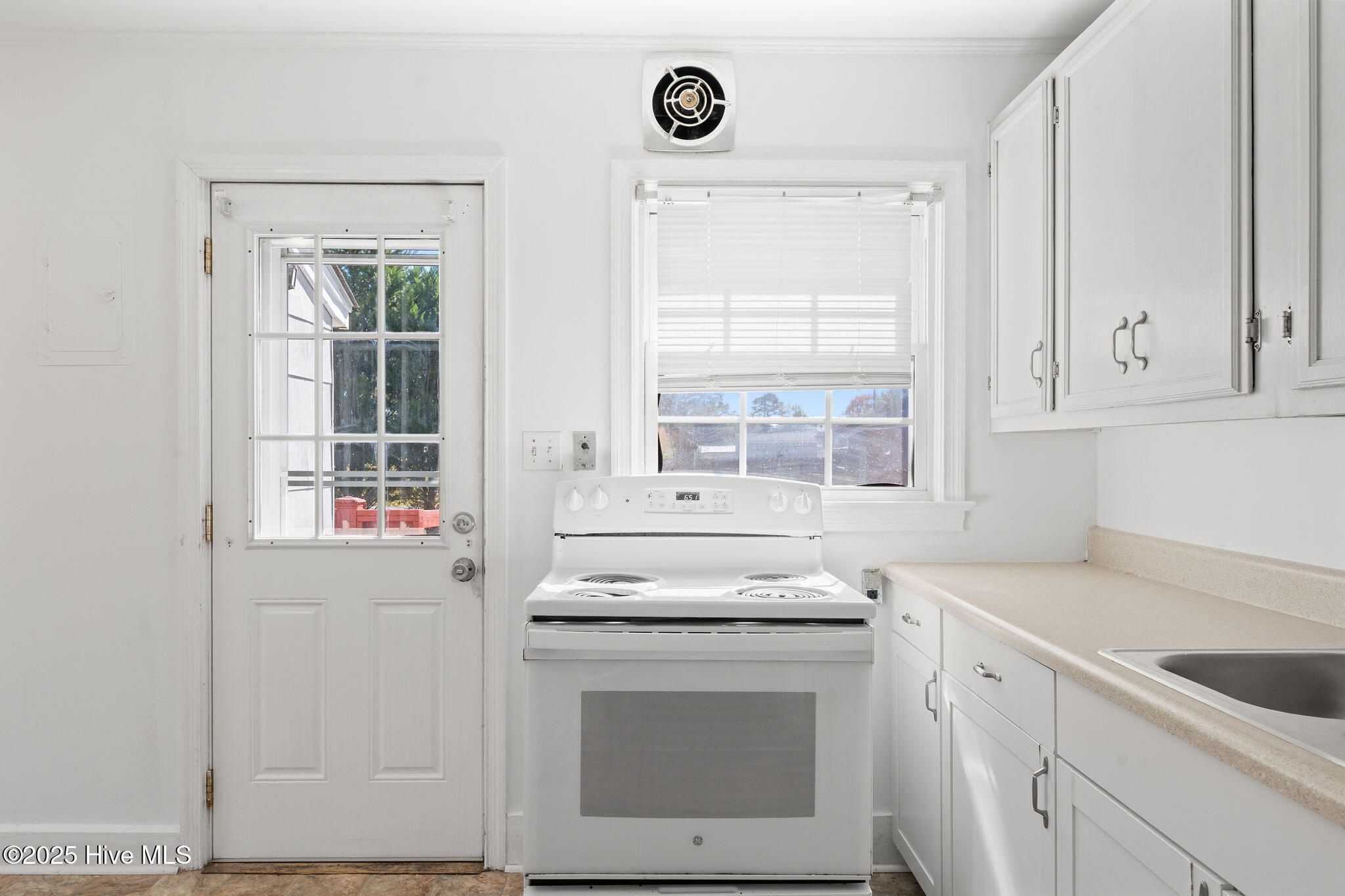 217 Stevens Street Wallace, NC 28466 - Photo 11 of 29 217stevens11