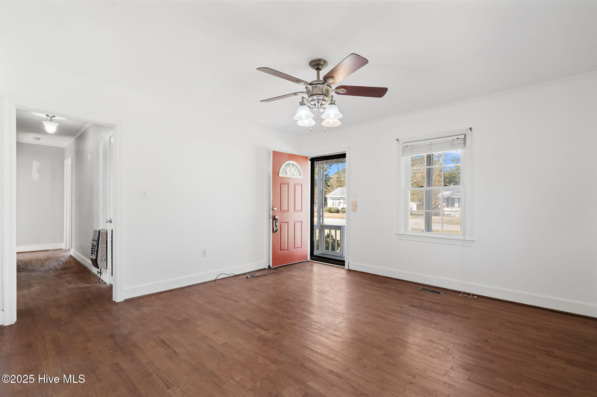 217 Stevens Street Wallace, NC 28466 - Photo 7 of 29 217stevens6