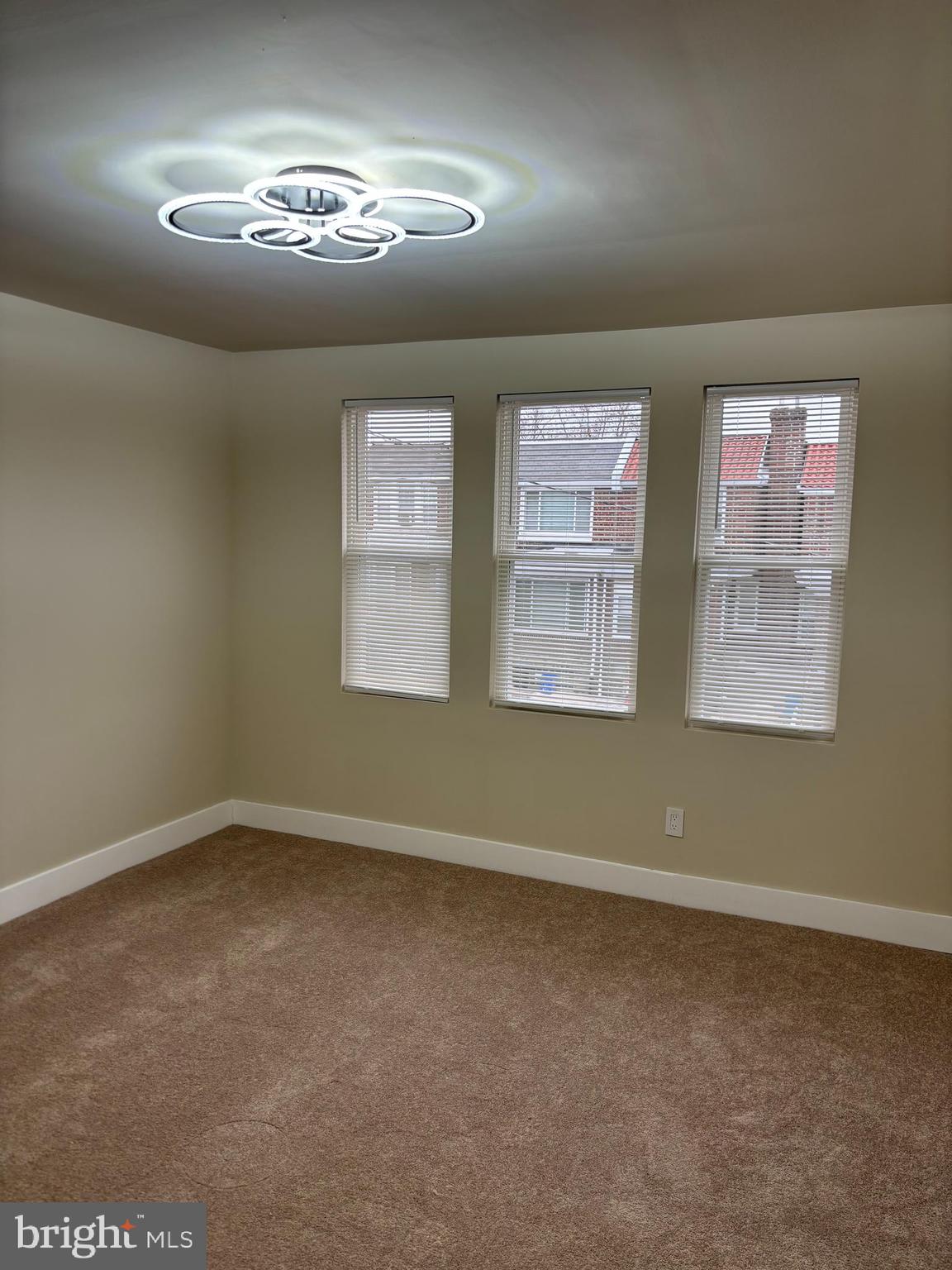 7423 Beverly Road Philadelphia, PA 19138 - Photo 11 of 27