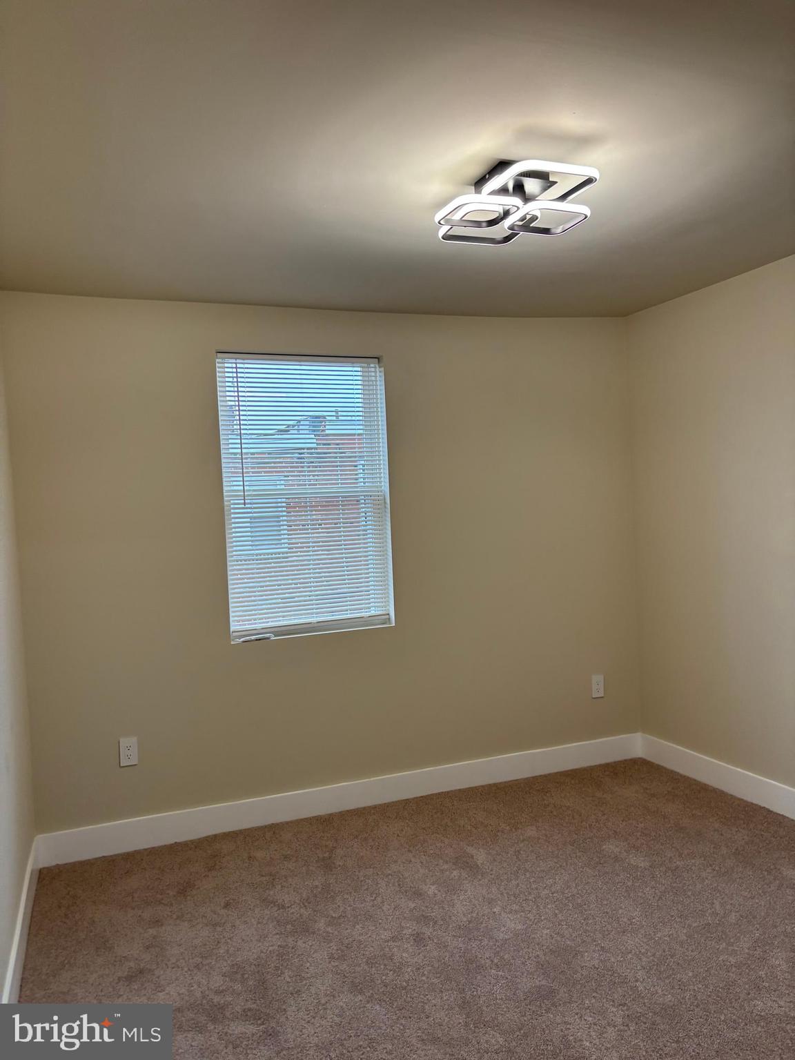 7423 Beverly Road Philadelphia, PA 19138 - Photo 17 of 27