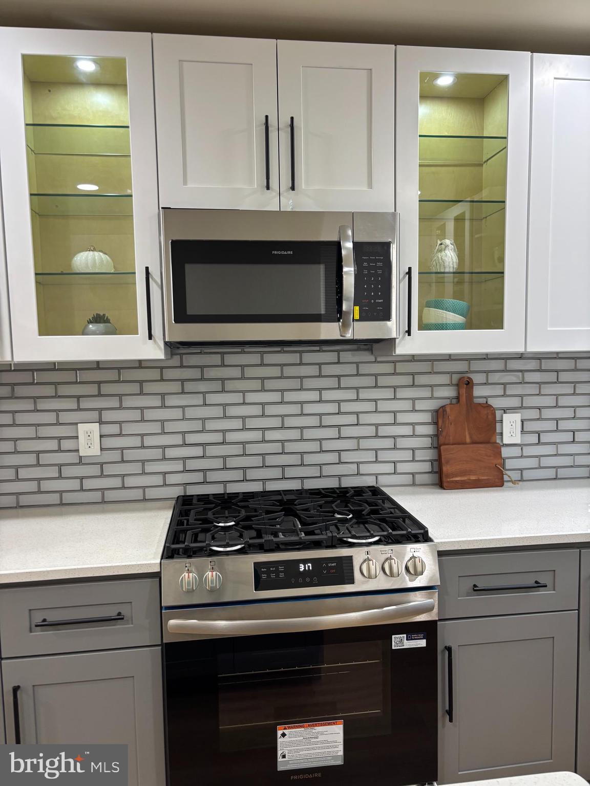 7423 Beverly Road Philadelphia, PA 19138 - Photo 9 of 27