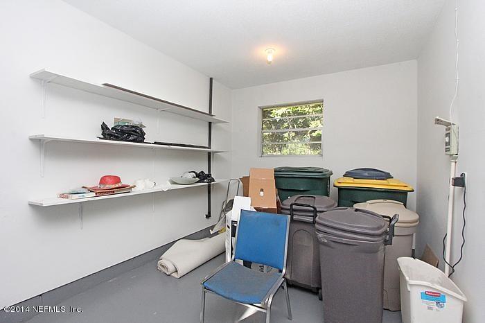 8882 Runnymeade Road Jacksonville, FL 32257 - Photo 28 of 31 garagestorage_700