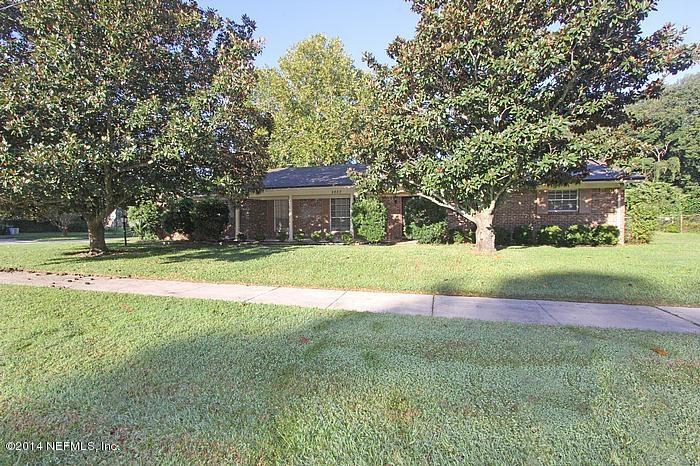 frontyard_700
