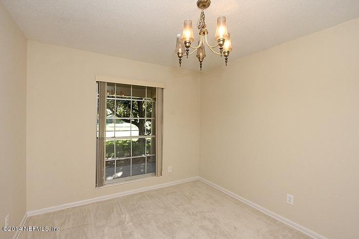8882 Runnymeade Road Jacksonville, FL 32257 - Photo 10 of 31 diningroom_700