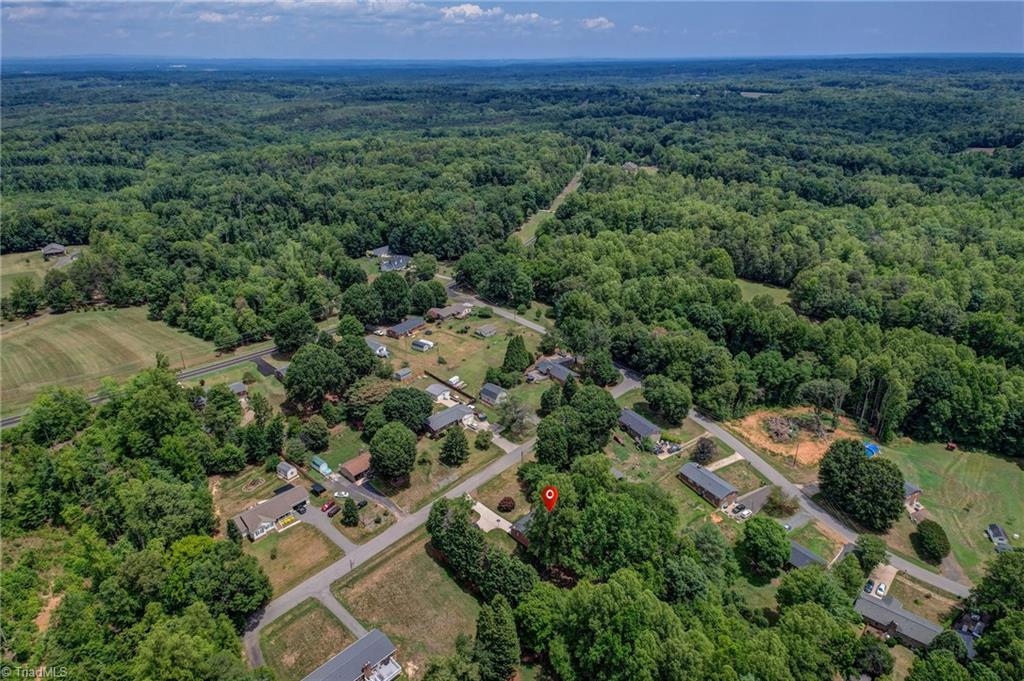 134 Meadow Brook Road Reidsville, NC 27320 - Photo 33 of 35