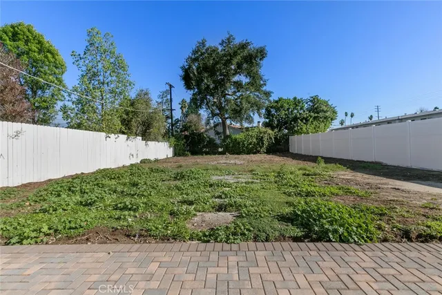 $1,199,000 | 6820 Encino Avenue, Van Nuys, CA 91406