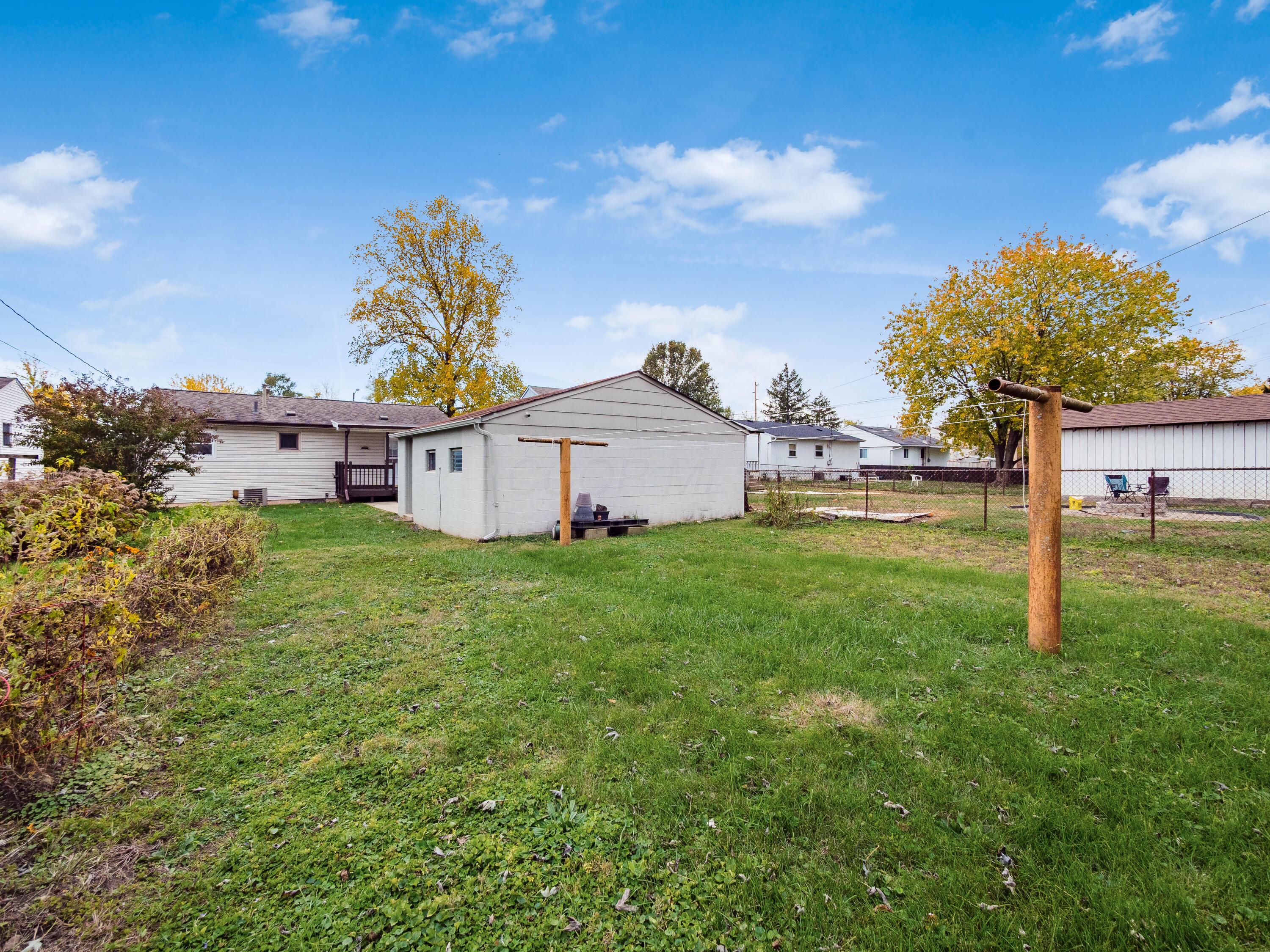 696 Williams Road Columbus, OH 43207 - Photo 10 of 39 A_696_Buttles_070