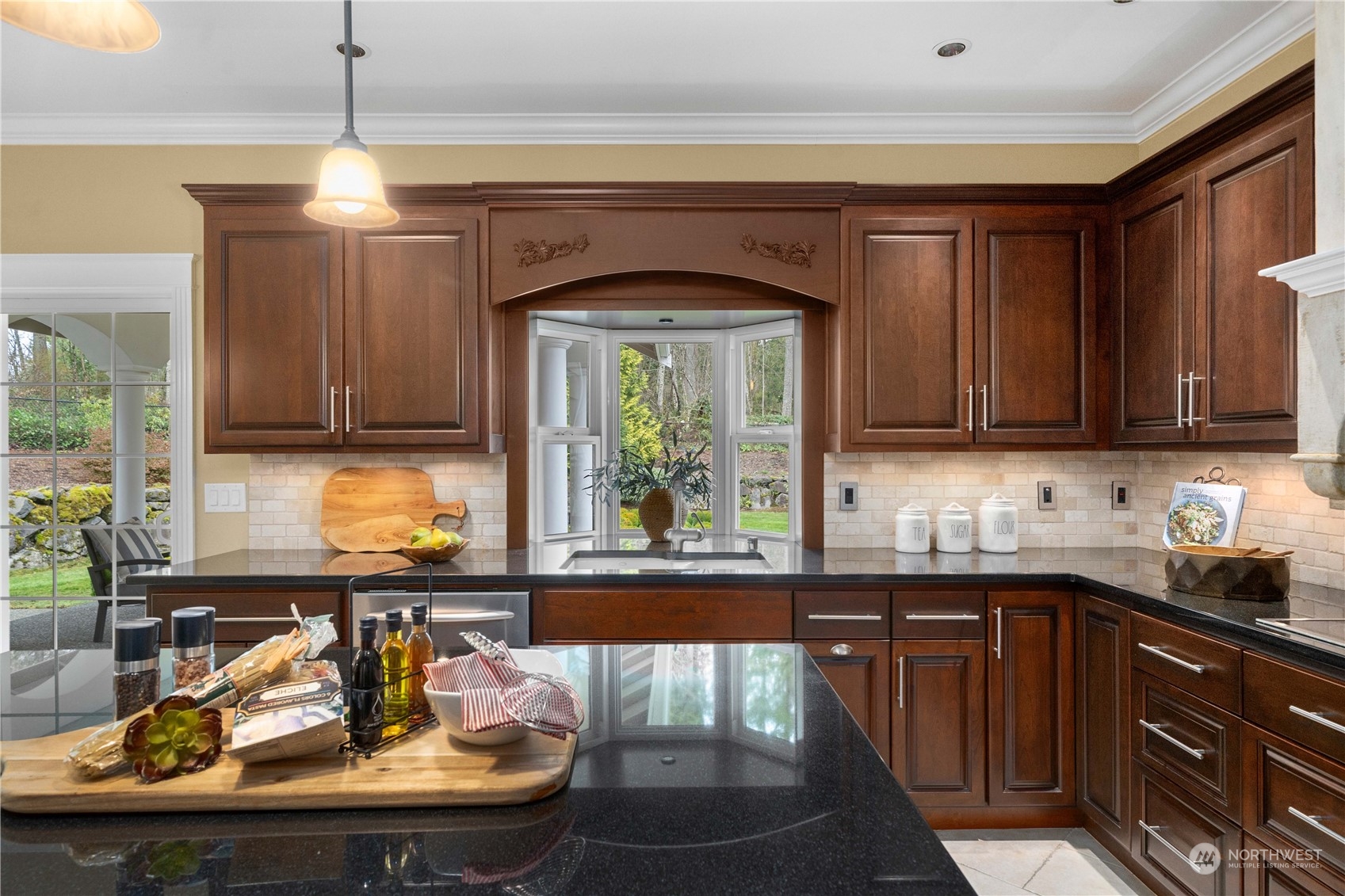 29322 Southeast 374th Street Enumclaw, WA 98022 - Photo 10 of 40