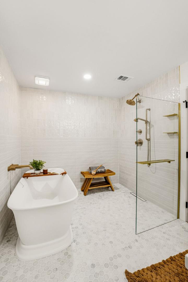 26645 Altamont Road Los Altos Hills, CA 94022 - Photo 39 of 60