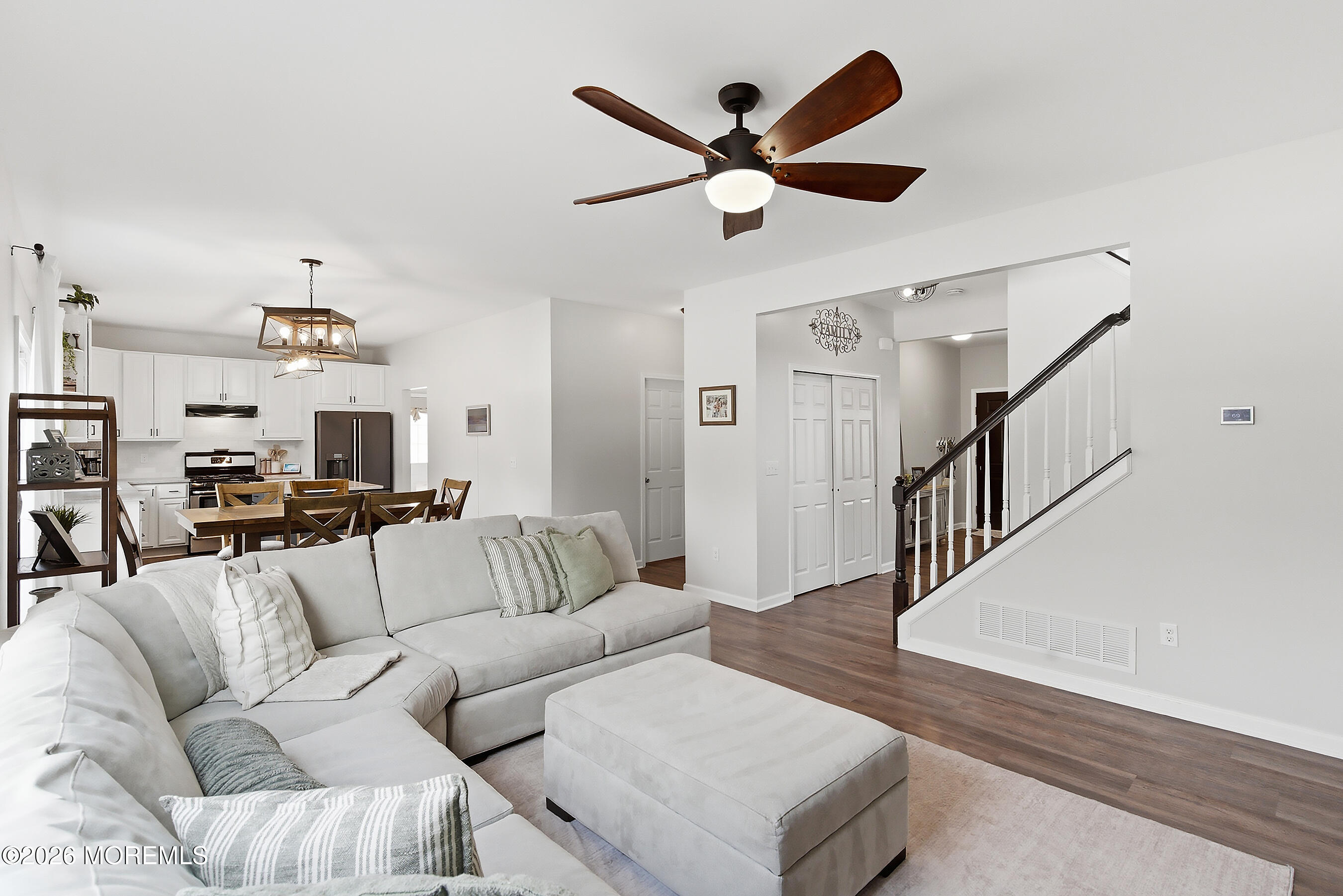 44 Bridle Path Bayville, NJ 08721 - Photo 14 of 48 18-Family 1B