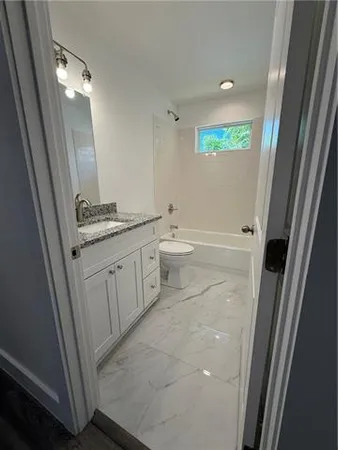 $1,850 | 717 North Woodlawn Avenue, Metairie, LA 70001