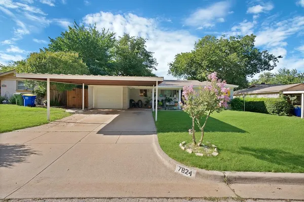 $284,900 | 7824 Whitney Drive, White Settlement, TX 76108