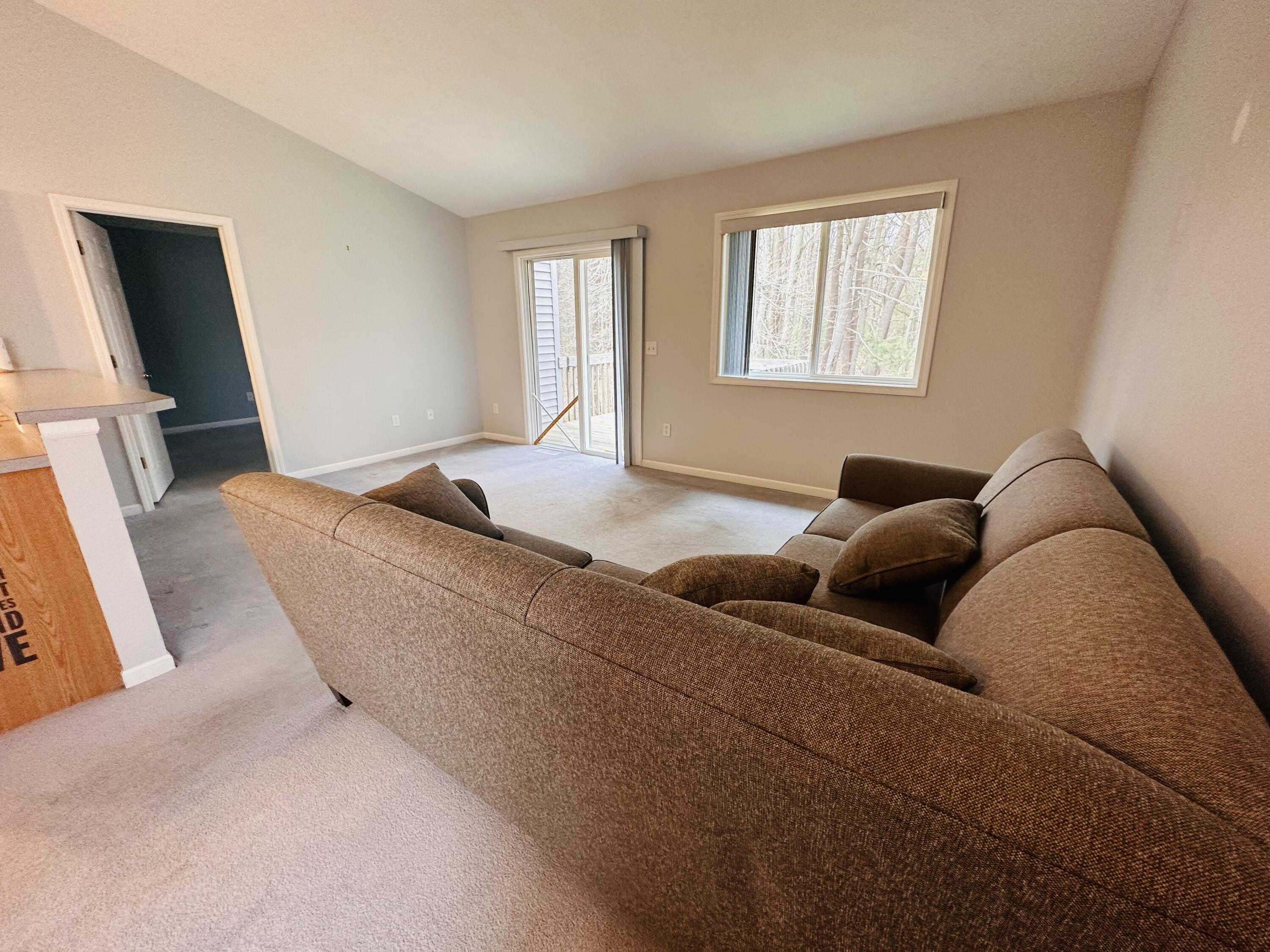 1295 Whitehall Road, Unit 28 Muskegon, MI 49445 - Photo 15 of 32 9F3DB406-6D3D-46A6-B861-71314F5EA1A6