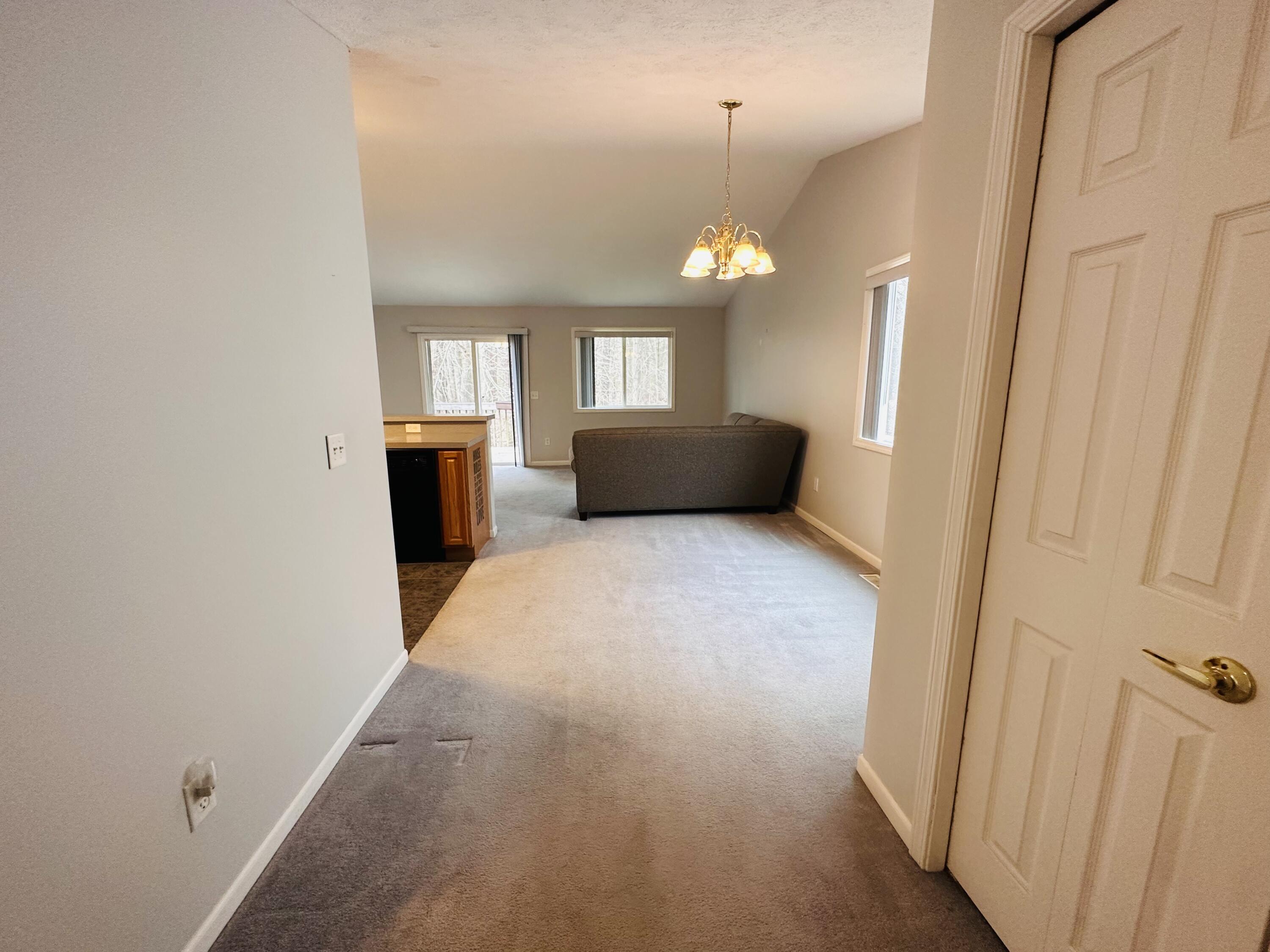 1295 Whitehall Road, Unit 28 Muskegon, MI 49445 - Photo 17 of 32 ACD23CE9-1A76-4653-A04C-A2194B8AA368