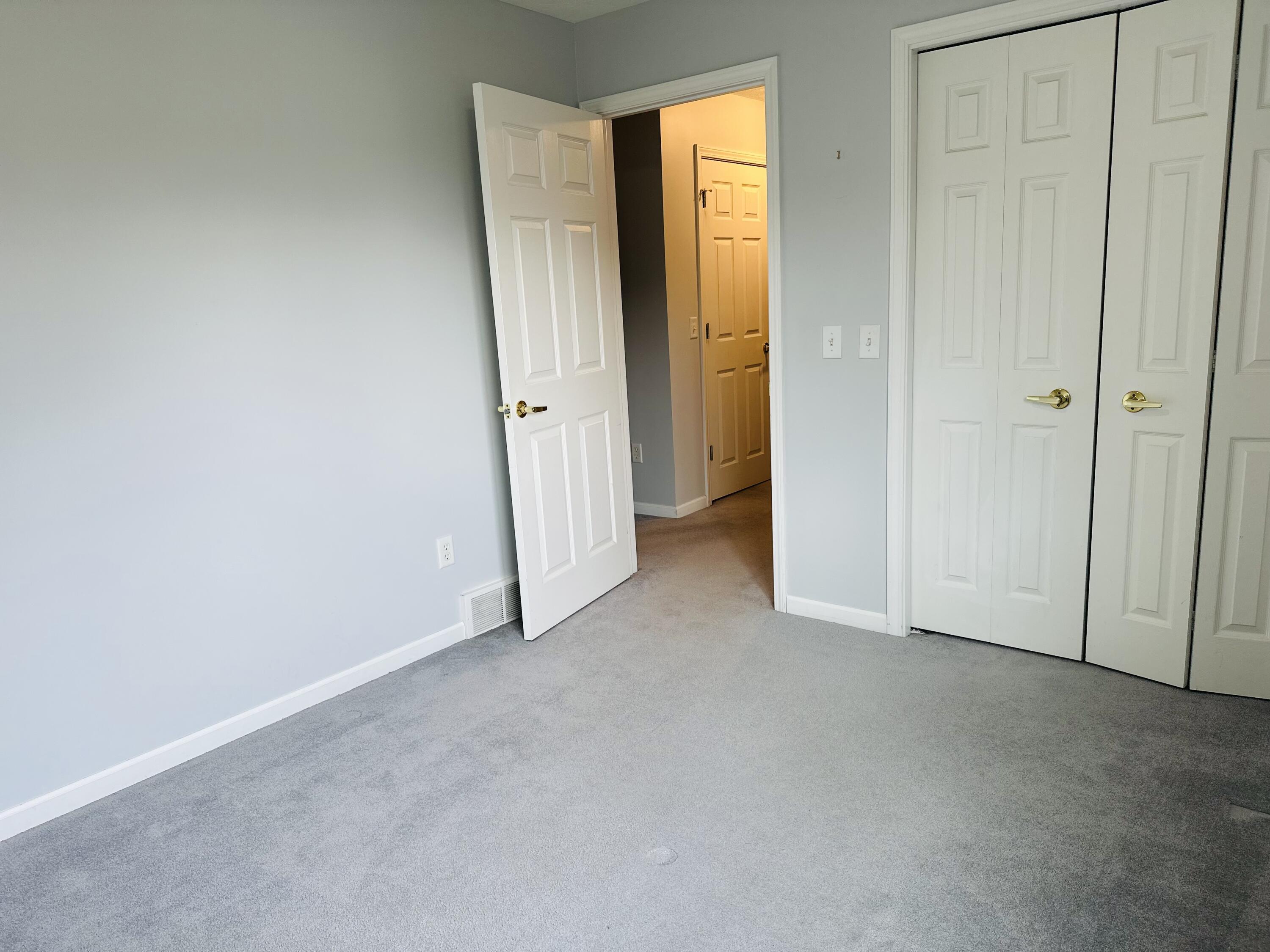1295 Whitehall Road, Unit 28 Muskegon, MI 49445 - Photo 23 of 32 036BC052-F534-4CFD-8F54-16D4FE2BE4E5