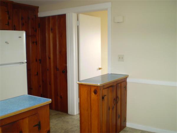 15 Rita Street Springfield, MA 01118 - Photo 9 of 10