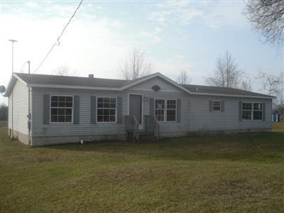 7275 West St Charles Road Sumner, MI 48889 - Photo 1 of 6 Primary Photo