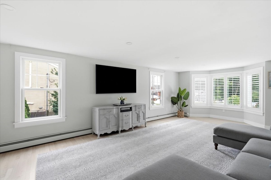141 Wompatuck Road Hingham, MA 02043 - Photo 9 of 41