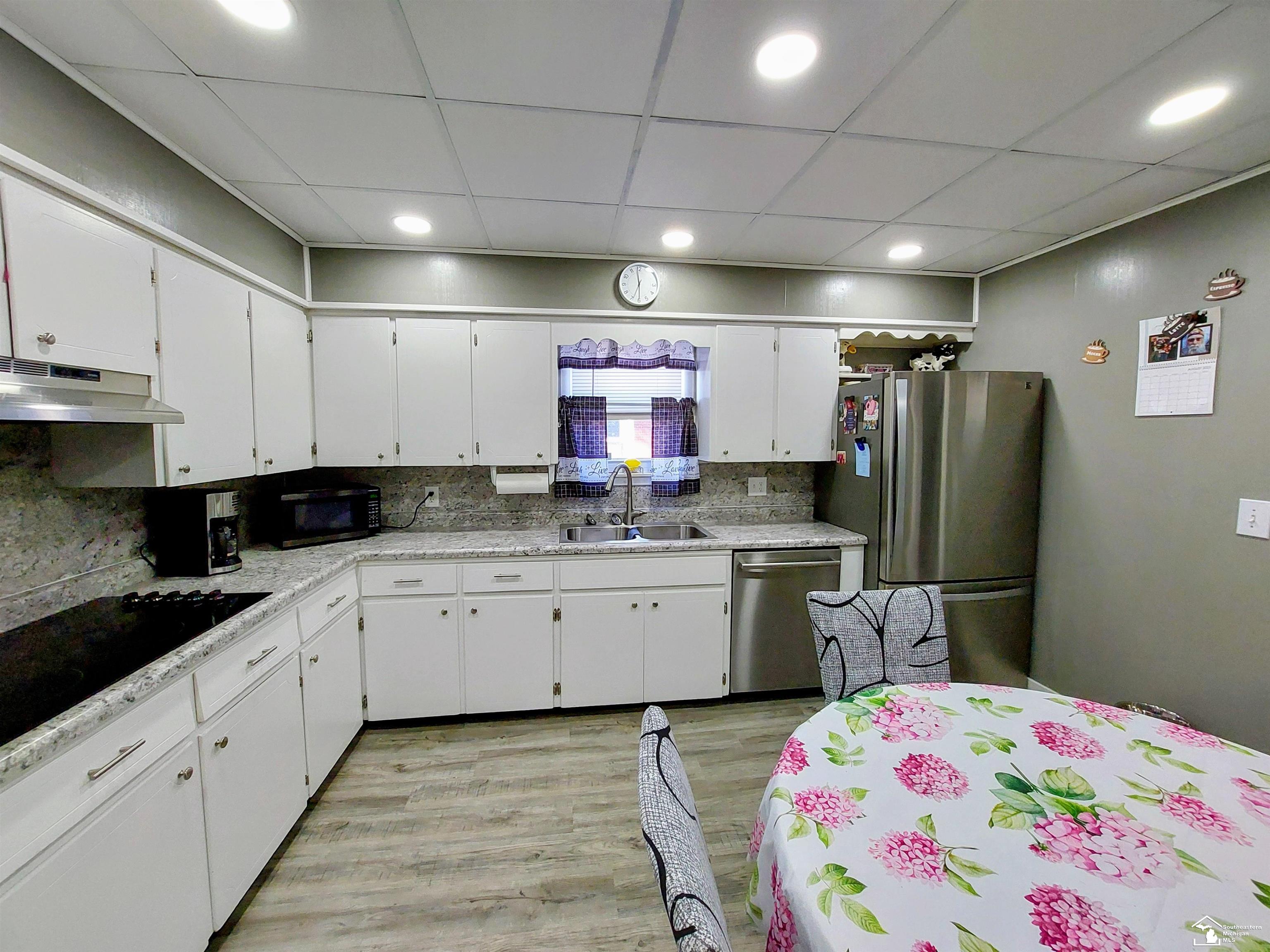 9306 Raisin Street Maybee, MI 48159 - Photo 5 of 29 50185331-09ea9234-87e5-4978-a258-b1bcf95cfc04.JPG