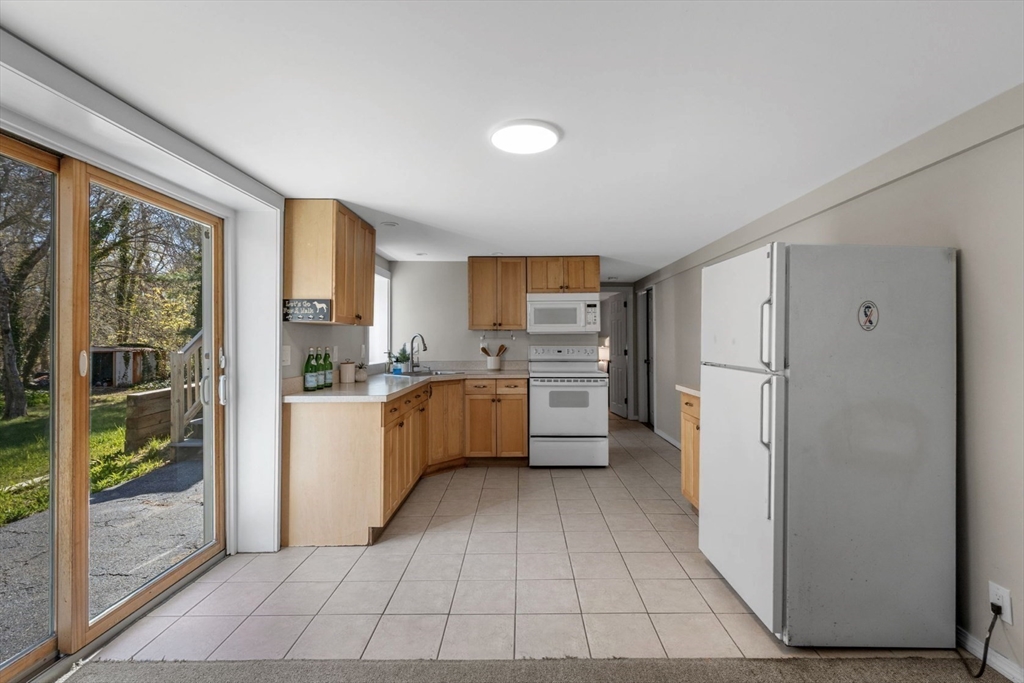 100 Village Lane Wellfleet, MA 02667 - Photo 22 of 37