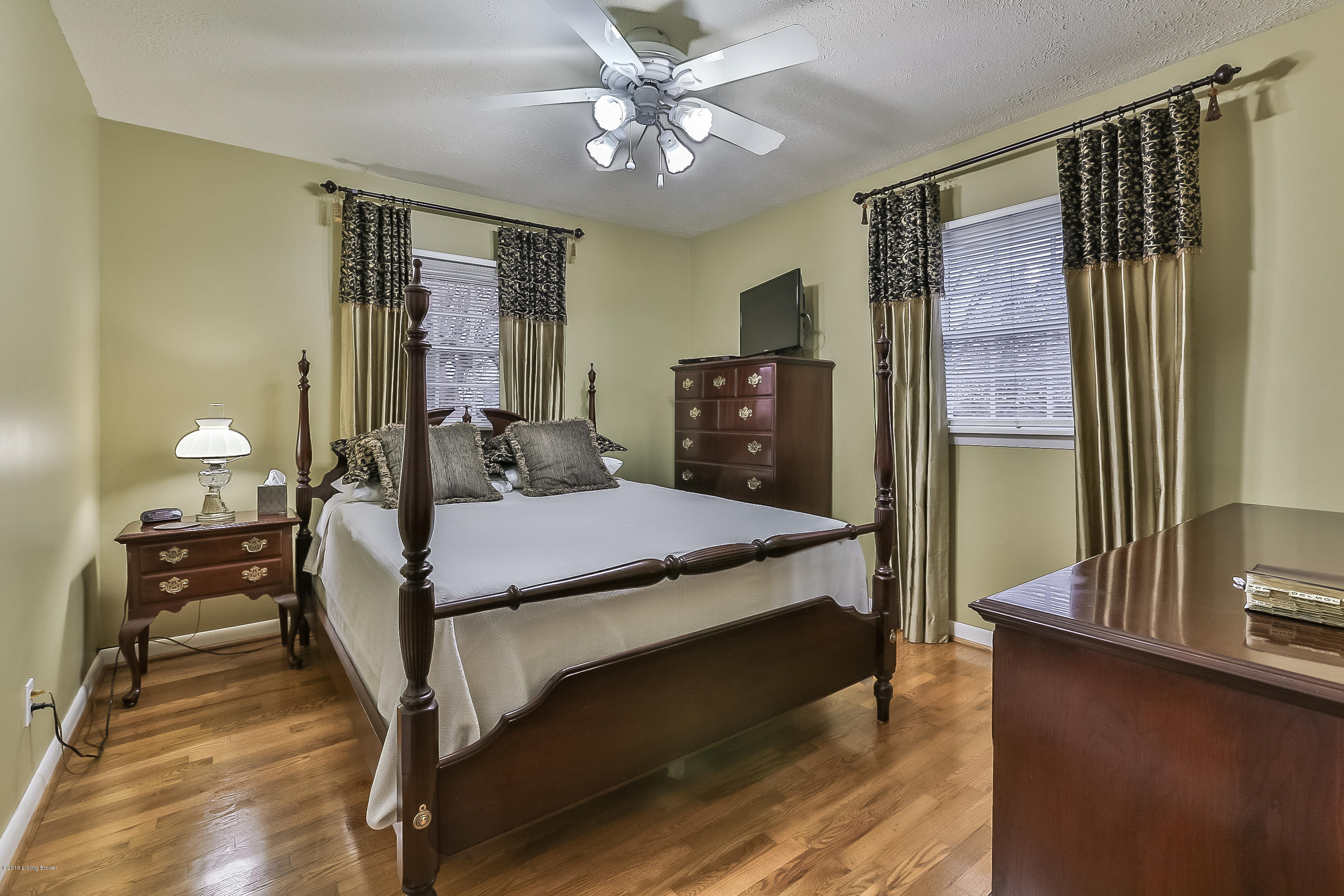 4428 Aiken Road Simpsonville, KY 40067 - Photo 15 of 47 Master Bedroom