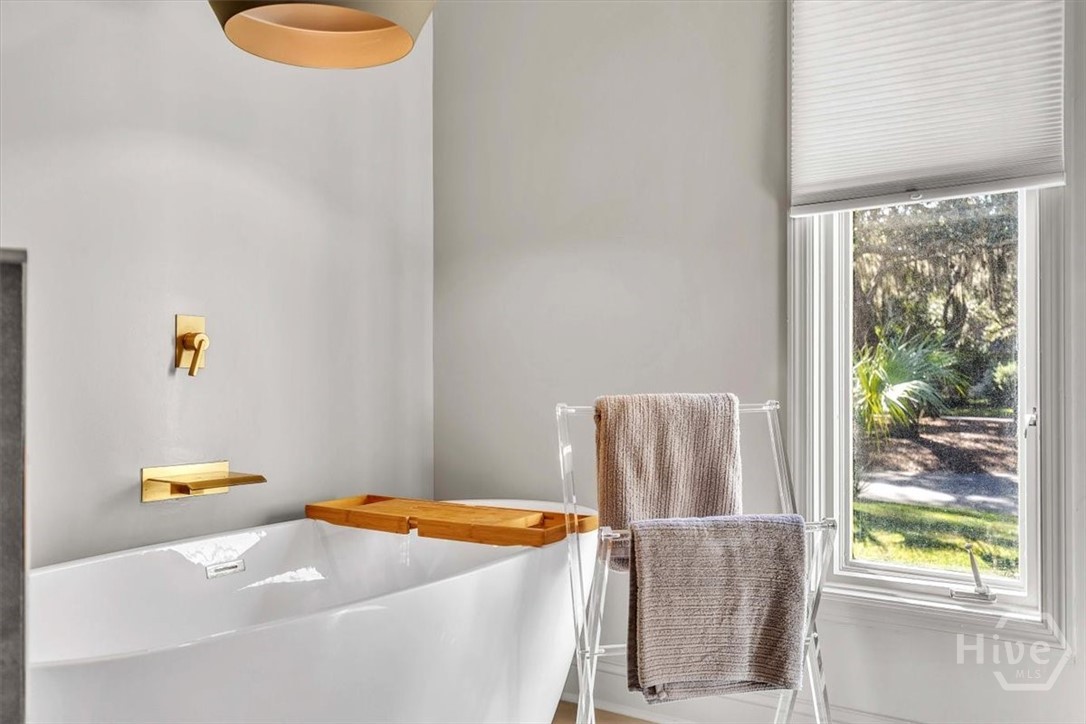 4 Fox Meadow Circle Savannah, GA 31411 - Photo 27 of 42 Master bath