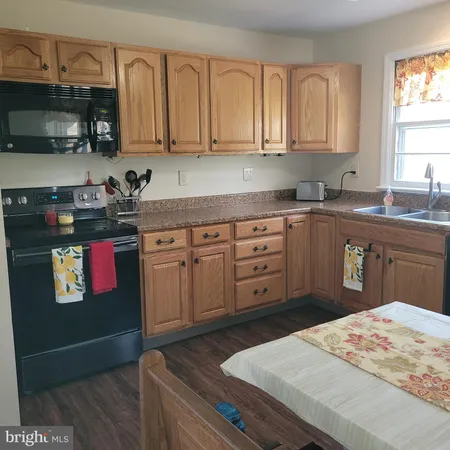 $385,000 | 2720 Hauck Road, Green Lane, PA 18054