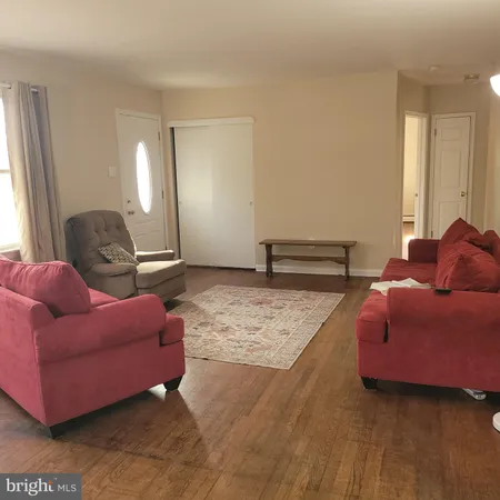 $385,000 | 2720 Hauck Road, Green Lane, PA 18054