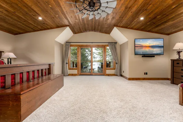 $2,650,000 | 12730 Manhattan Point Boulevard, Crosslake, MN 56442