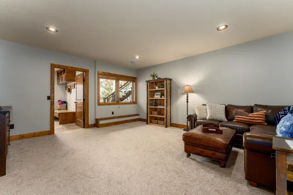 $2,650,000 | 12730 Manhattan Point Boulevard, Crosslake, MN 56442