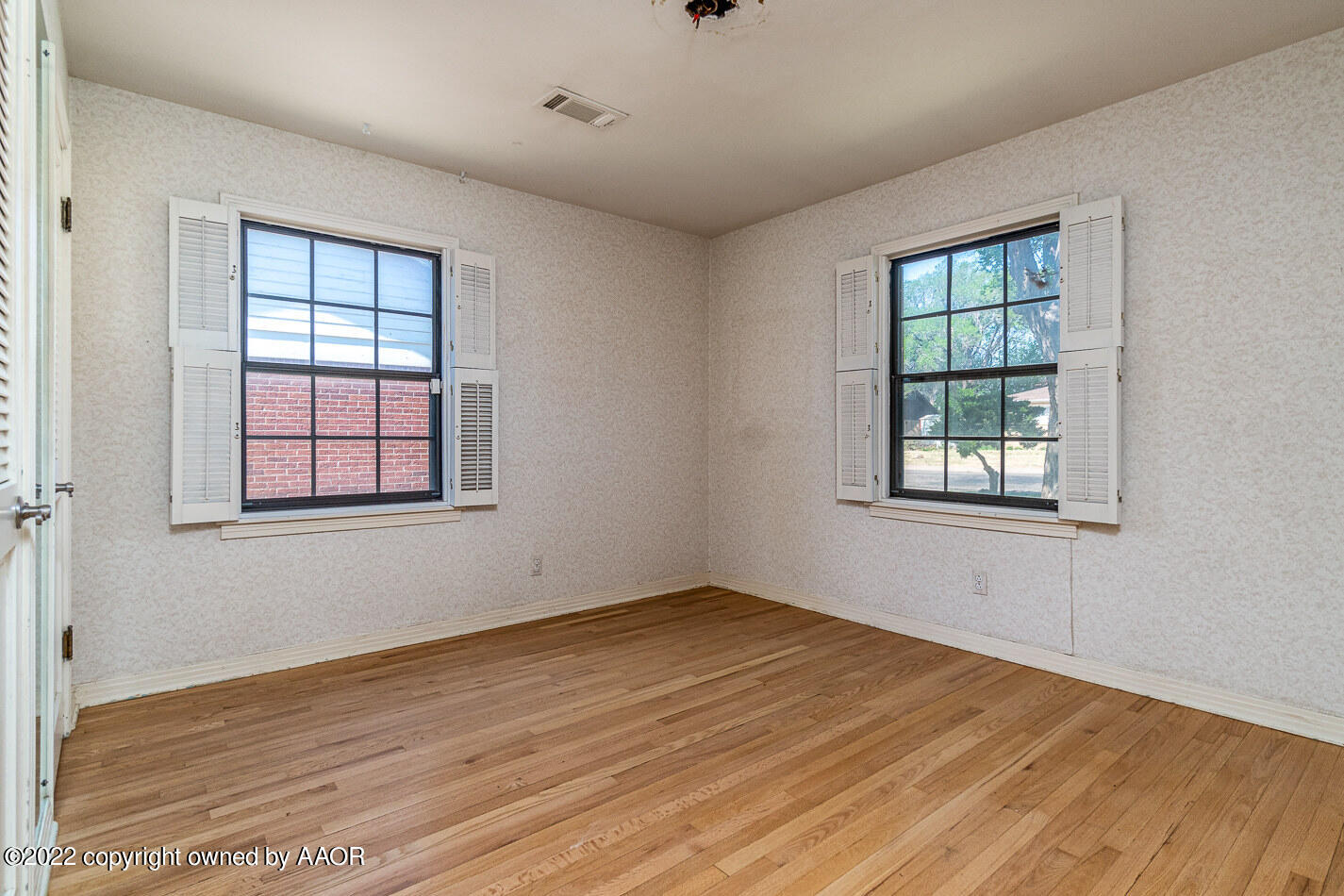 1809 Chama Street Amarillo, TX 79102 - Photo 5 of 21 1809_Chama-15