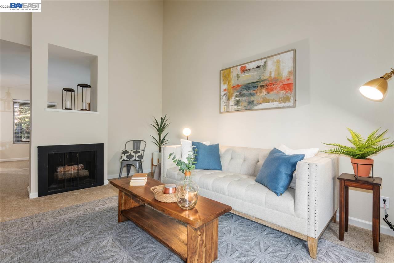 2734 Oak Road, Unit 110 Walnut Creek, CA 94597 - Photo 4 of 23