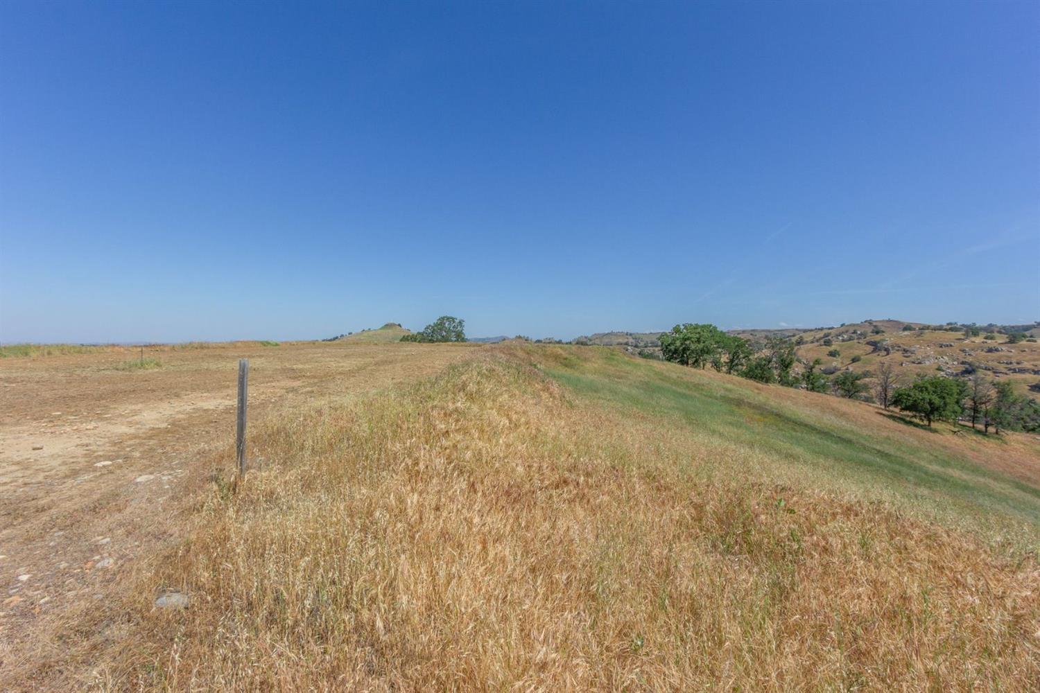 8553 Millerton Road Friant, CA 93626 - Photo 6 of 23 Gallery Image 6