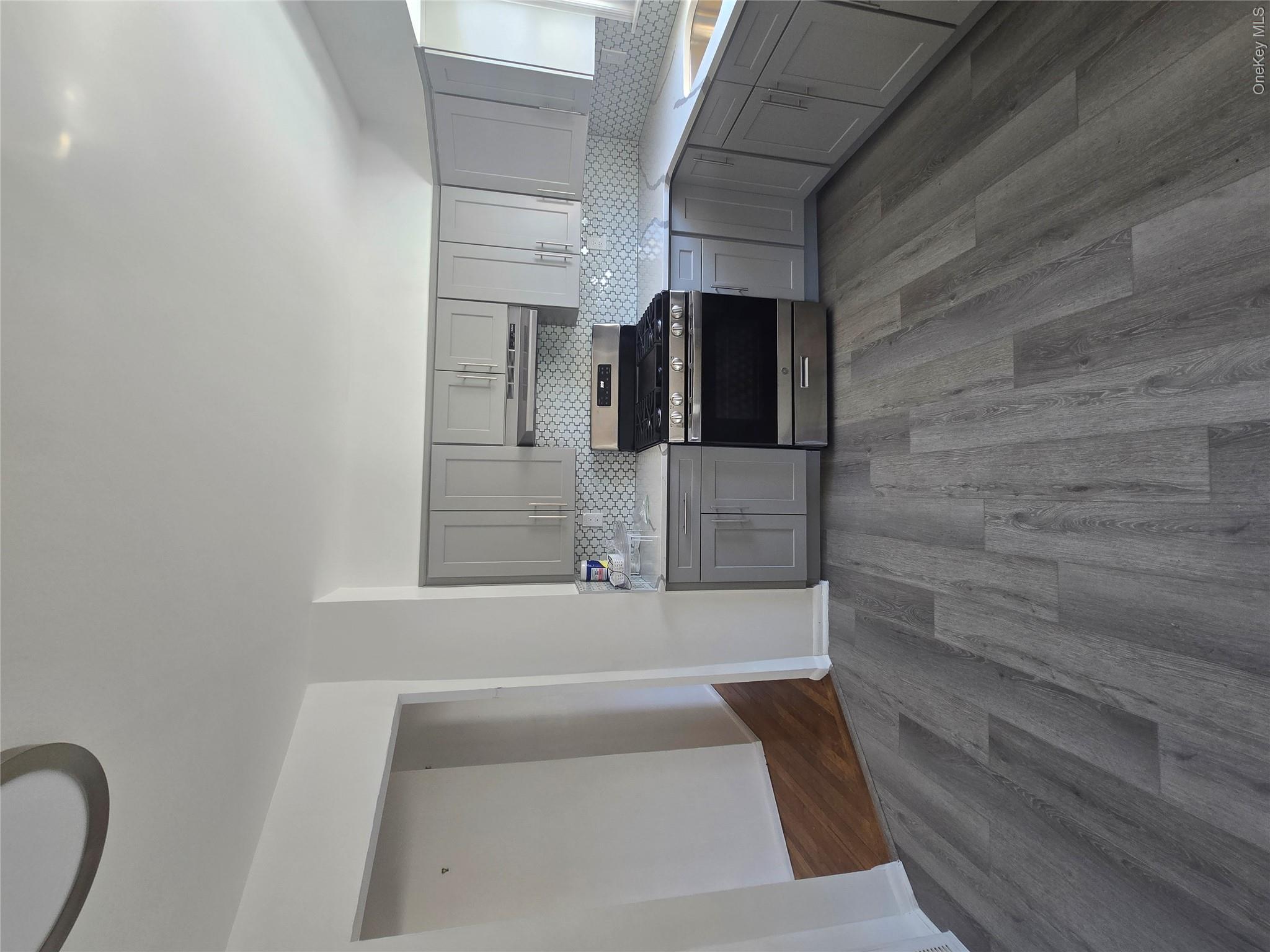 10 Alsop Street, Unit 2 Valley Stream, NY 11581 - Photo 4 of 6