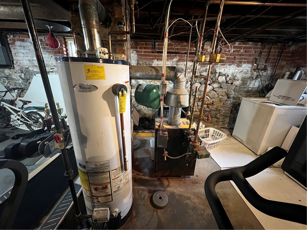 57 Maple Avenue Johnston, RI 02919 - Photo 12 of 20