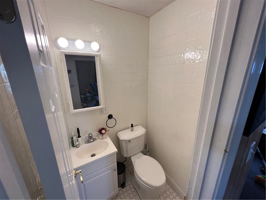 57 Maple Avenue Johnston, RI 02919 - Photo 16 of 20