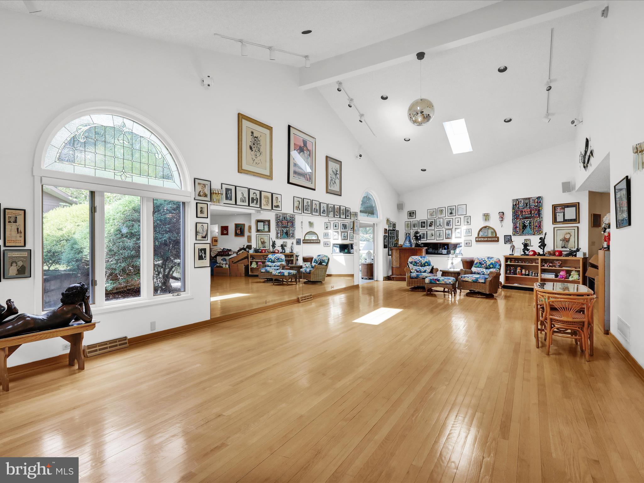 1617 Meadowlark Road Wyomissing, PA 19610 - Photo 13 of 99 Ballroom