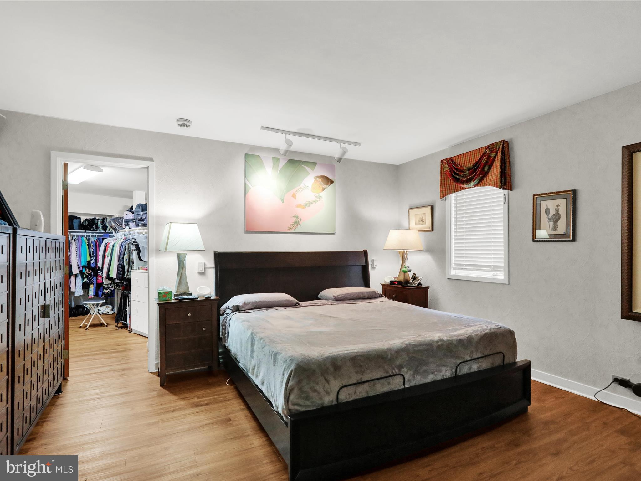 1617 Meadowlark Road Wyomissing, PA 19610 - Photo 37 of 99 Main bedroom