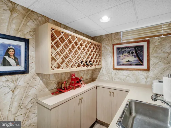 $975,000 | 1617 Meadowlark Road, Wyomissing, PA 19610