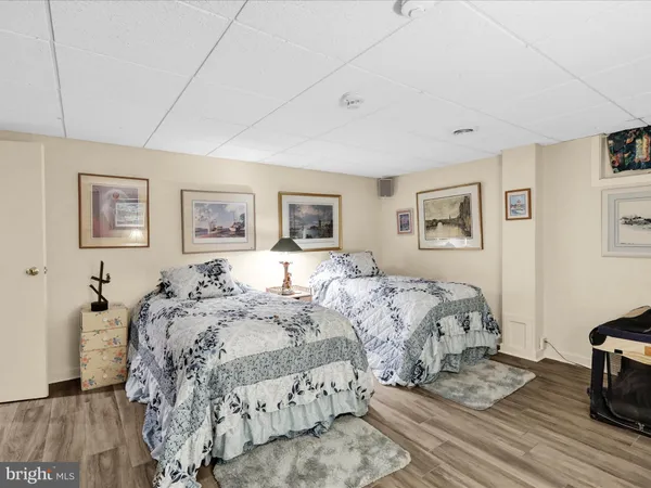 $975,000 | 1617 Meadowlark Road, Wyomissing, PA 19610