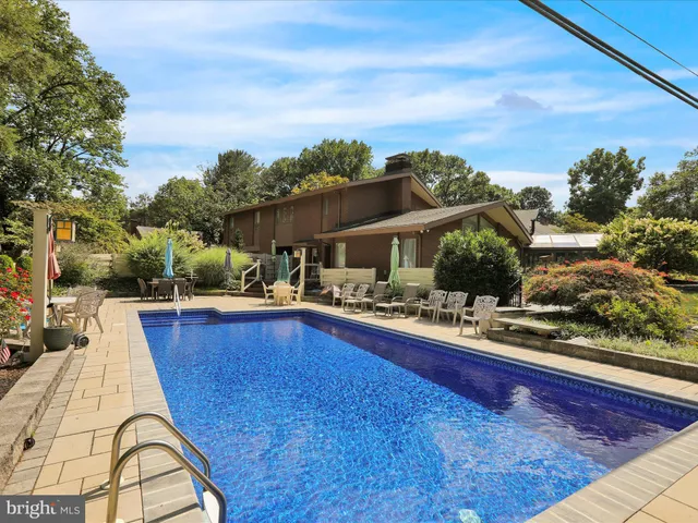 $1,250,000 | 1617 Meadowlark Road, Wyomissing, PA 19610