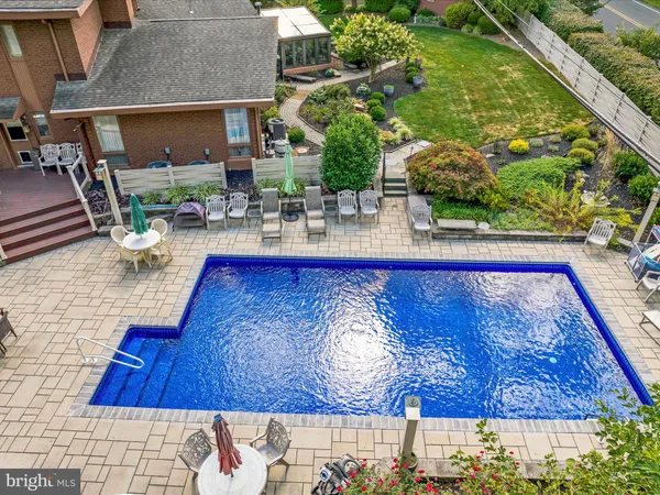 $975,000 | 1617 Meadowlark Road, Wyomissing, PA 19610