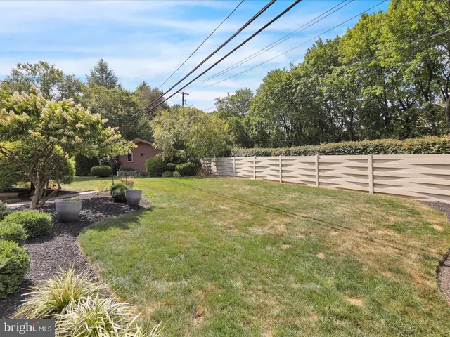 $1,250,000 | 1617 Meadowlark Road, Wyomissing, PA 19610